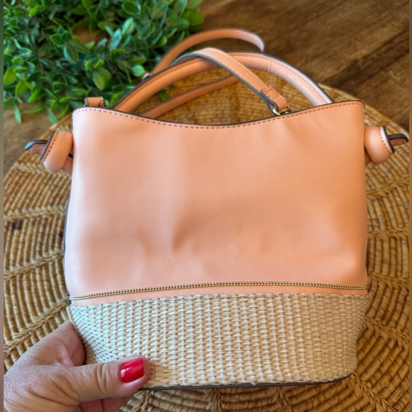 New Nanette Lepore Peach with Tan Weave Bucket Crossbody Bag - Picture 4 of 11